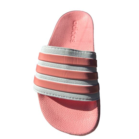 adidas Unisex-Child Adilette Shower Slides: Quick-Dry, Cloudfoam Comfort, SZ 10 - Picture 2 of 4
